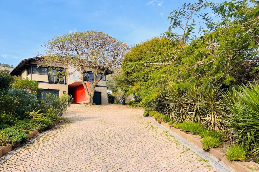 4 Bedroom Property for Sale in Baronetcy Estate Western Cape